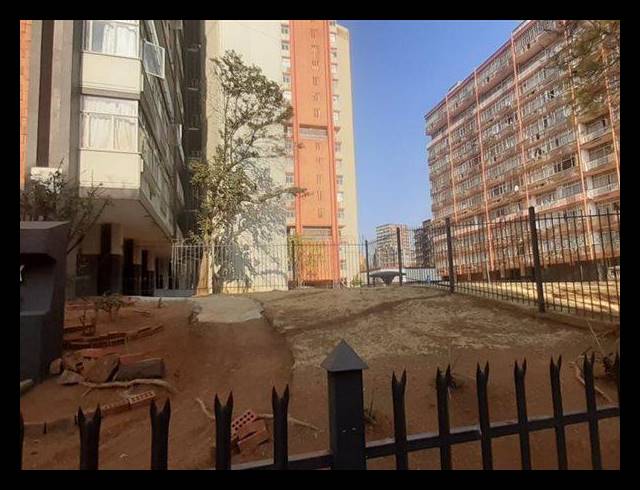 1 BEDROOM APARTMENT FOR SALE IN SUNNYSIDE